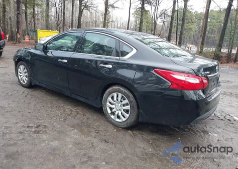 2016 Nissan Altima 2.5 S z USA, uszkodzony, nr VIN 1N4AL3AP4GC205991